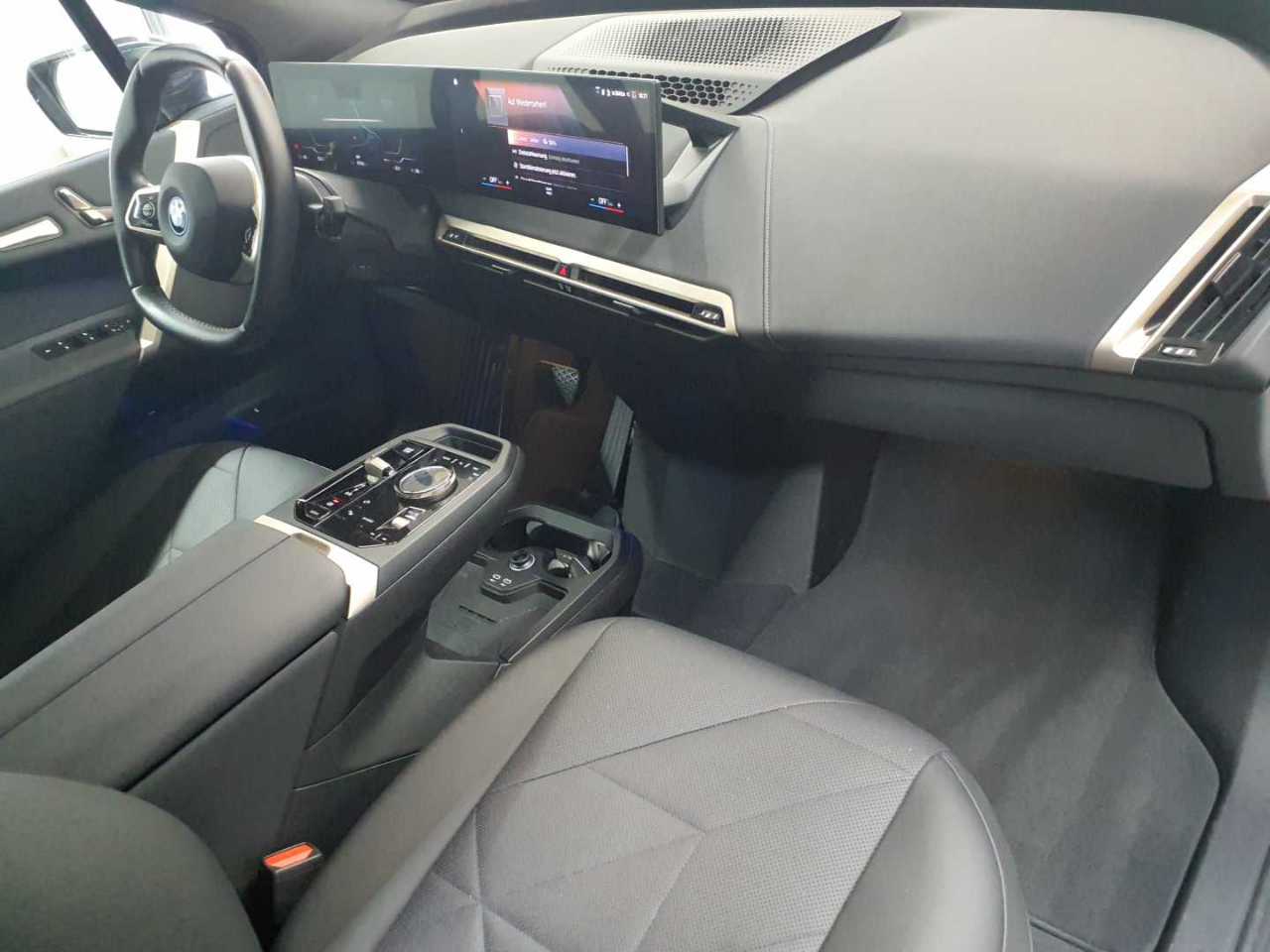 Bmw iX xDrive50 9