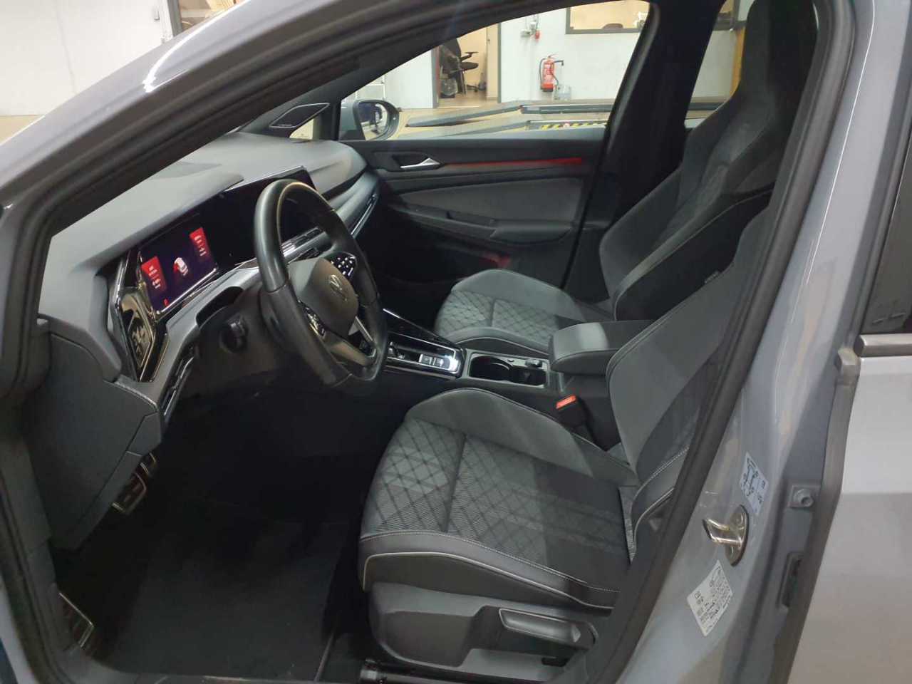 Vw Golf Variant 2.0 TDI SCR DSG R-Line 7
