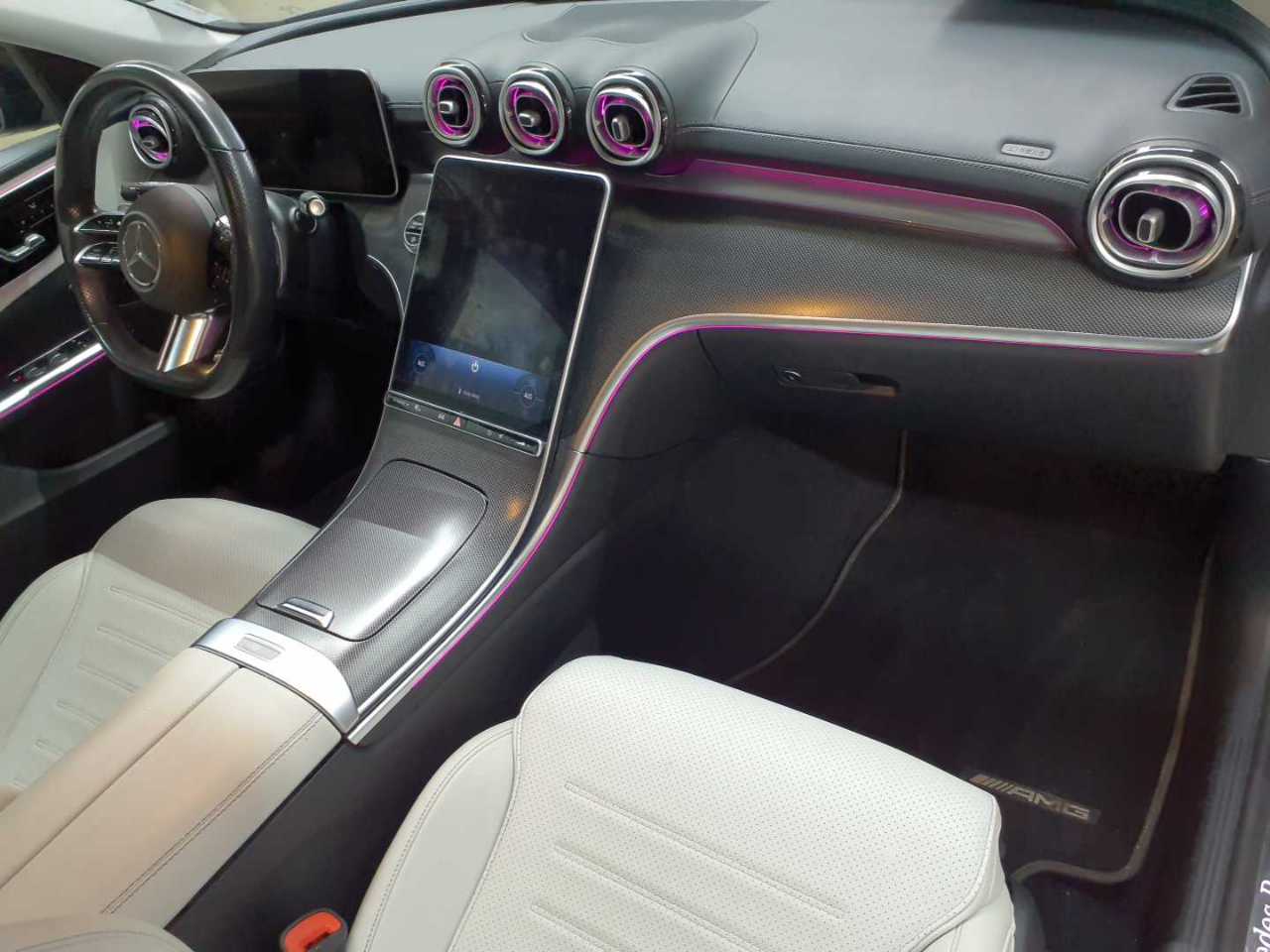 Mercedes-Benz C 220 d 9G-TRONIC AMG Line 13