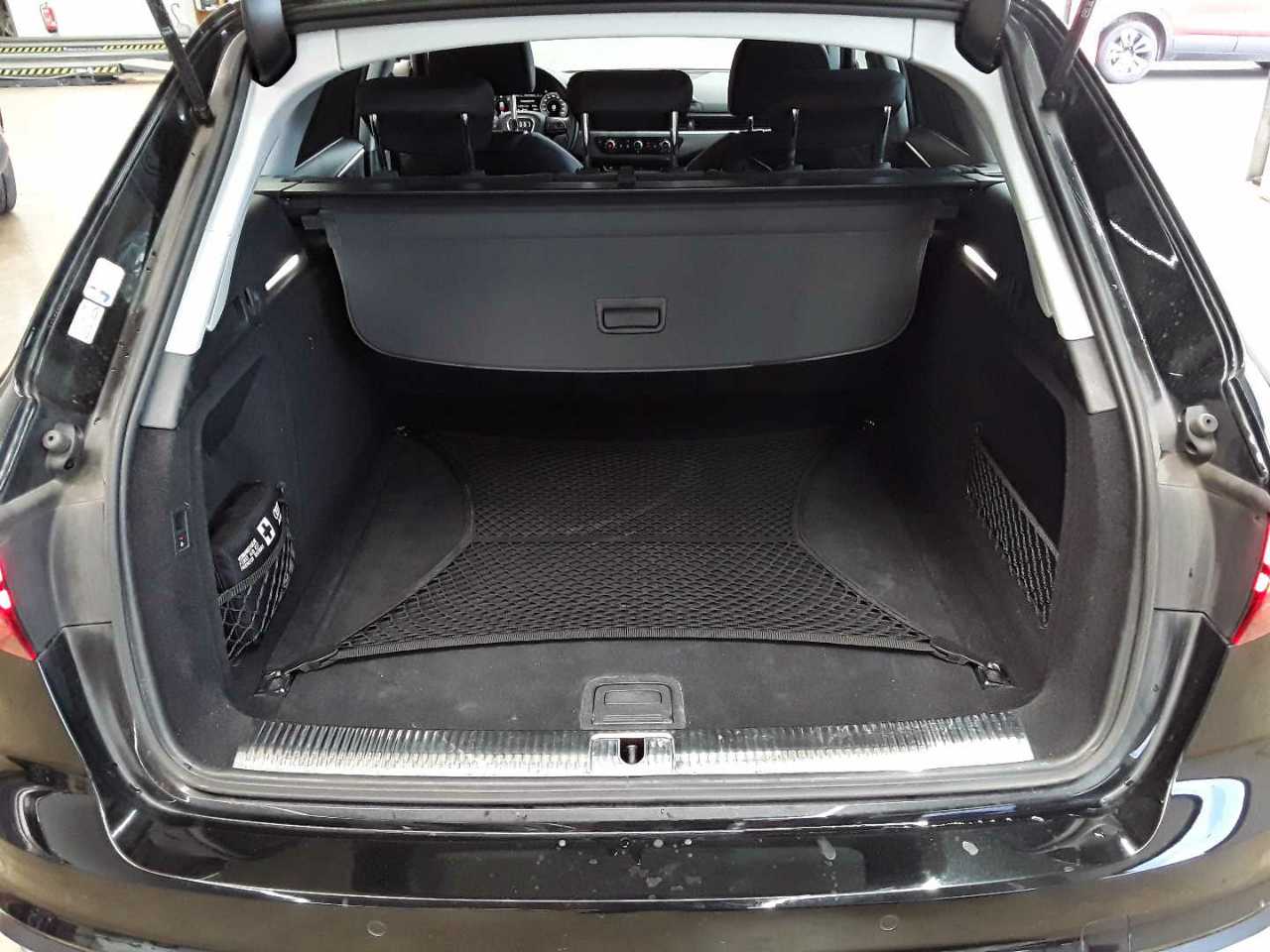 Audi A4 Avant 40 TDI S tronic advanced 9