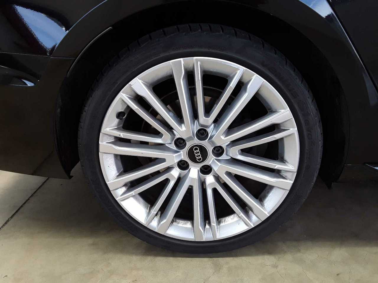 Audi A4 Avant 40 TDI S tronic advanced 17