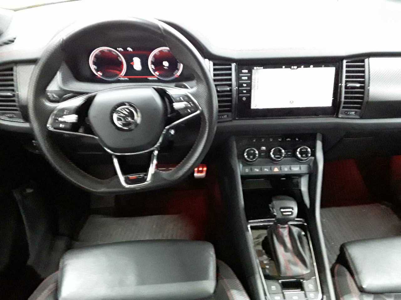 Skoda Kodiaq 2.0 TSI 4x4 DSG RS 10