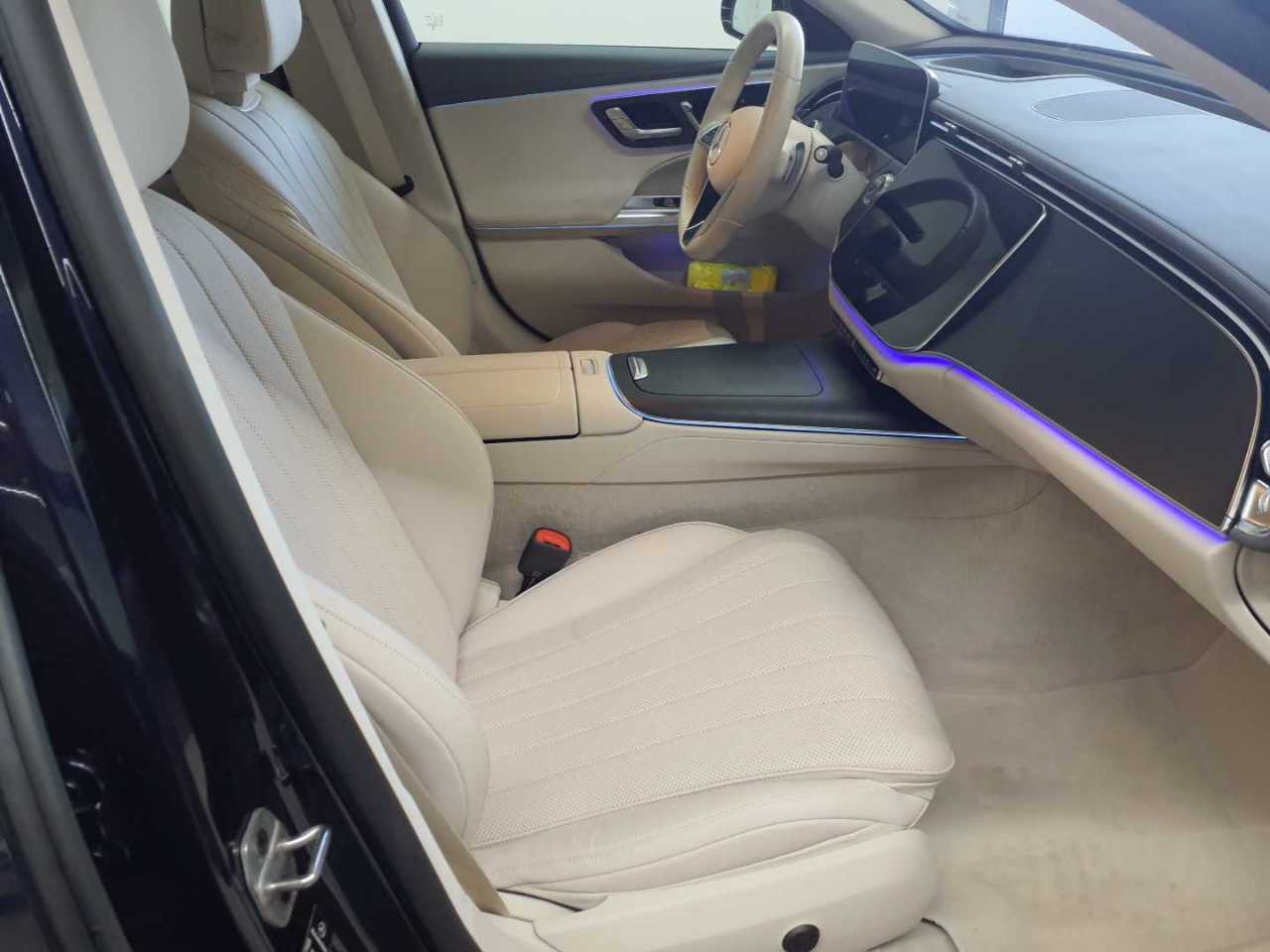 Mercedes-Benz E 300de T 9G-TRONIC 8