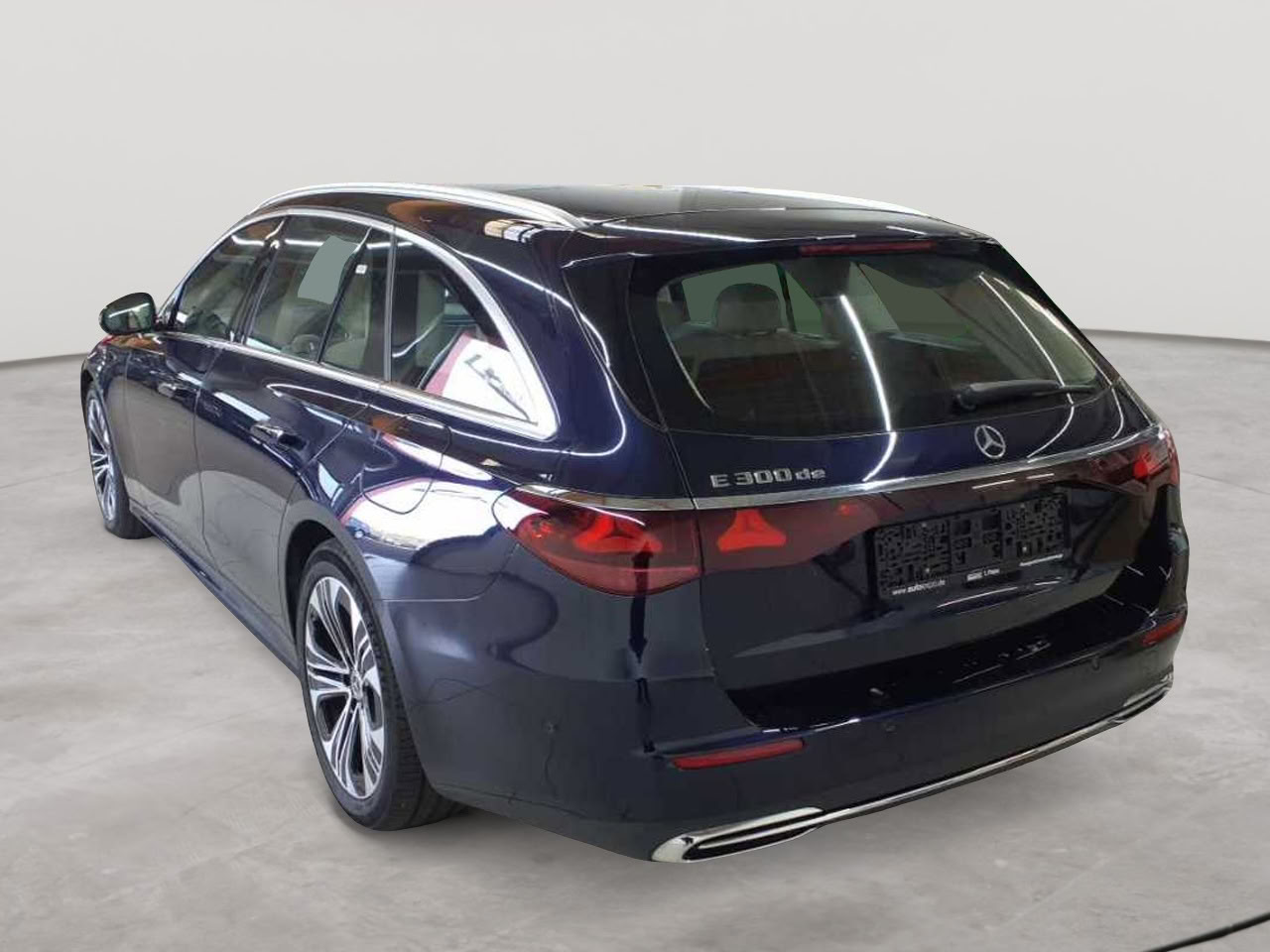 Mercedes-Benz E 300de T 9G-TRONIC 5