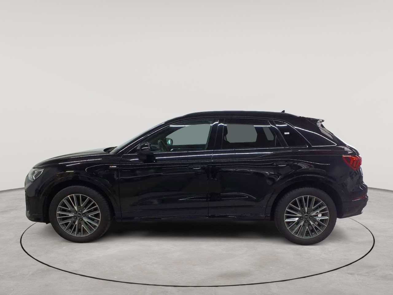 Audi Q3 35 TDI S tronic S line 6