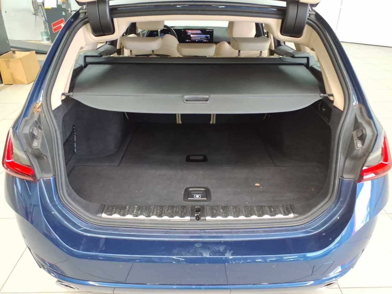 Bmw 320d Touring xDrive Aut. 15