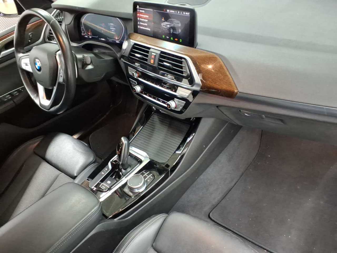 Bmw X3 xDrive20d Aut. xLine 9