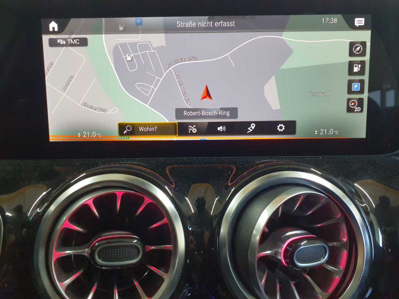 Mercedes-Benz EQA 300 4Matic Progressive 12