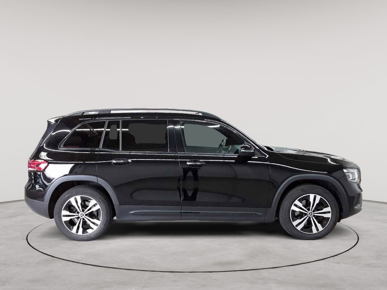 Mercedes-Benz GLB 200 d 8G-DCT Progressive 3