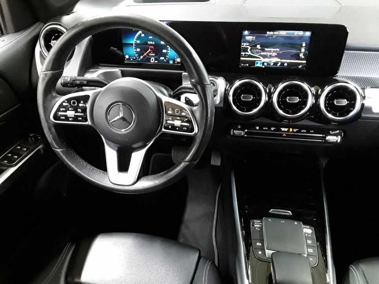 Mercedes-Benz GLB 200 d 8G-DCT Progressive 10