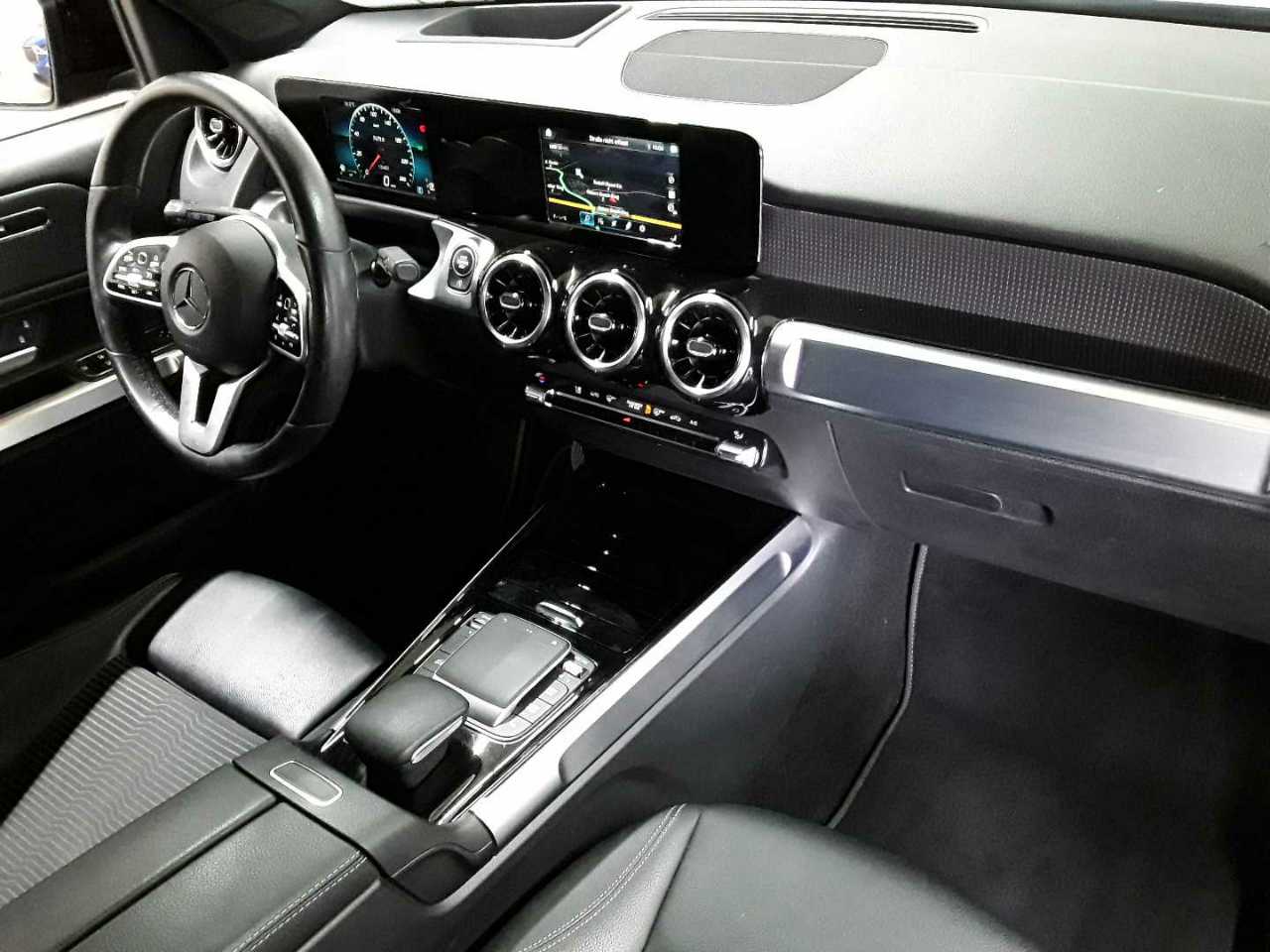 Mercedes-Benz GLB 200 d 8G-DCT Progressive 9