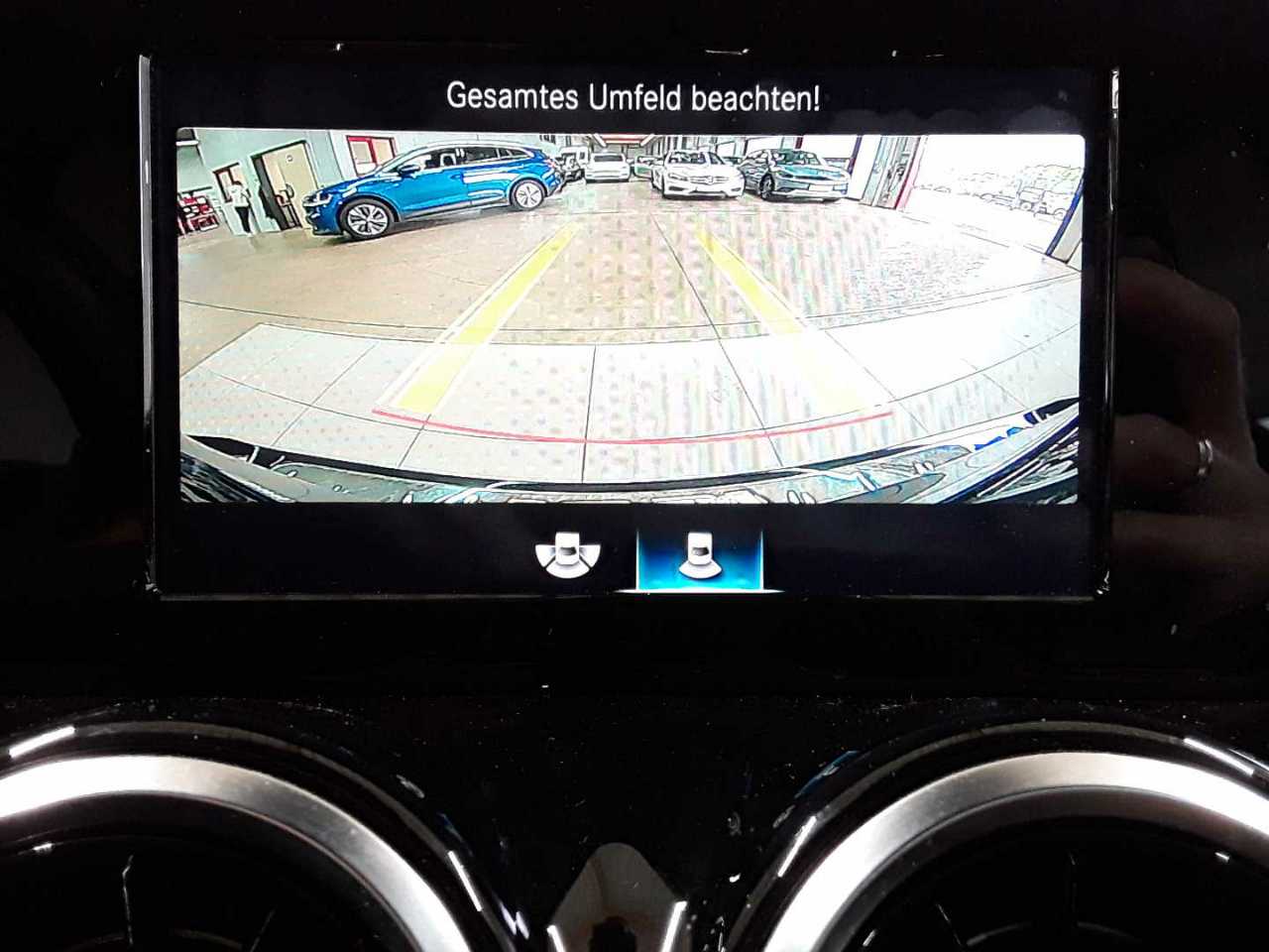 Mercedes-Benz GLB 200 d 8G-DCT Progressive 16