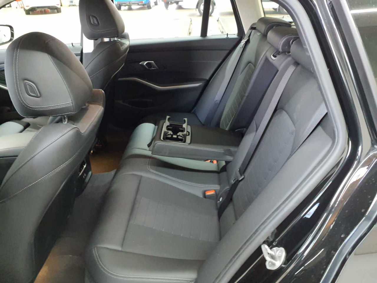 Bmw 320d Touring Aut. 14