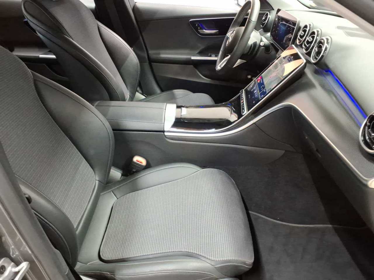 Mercedes-Benz C 300 e T 9G-TRONIC Avantgarde Advanced 8