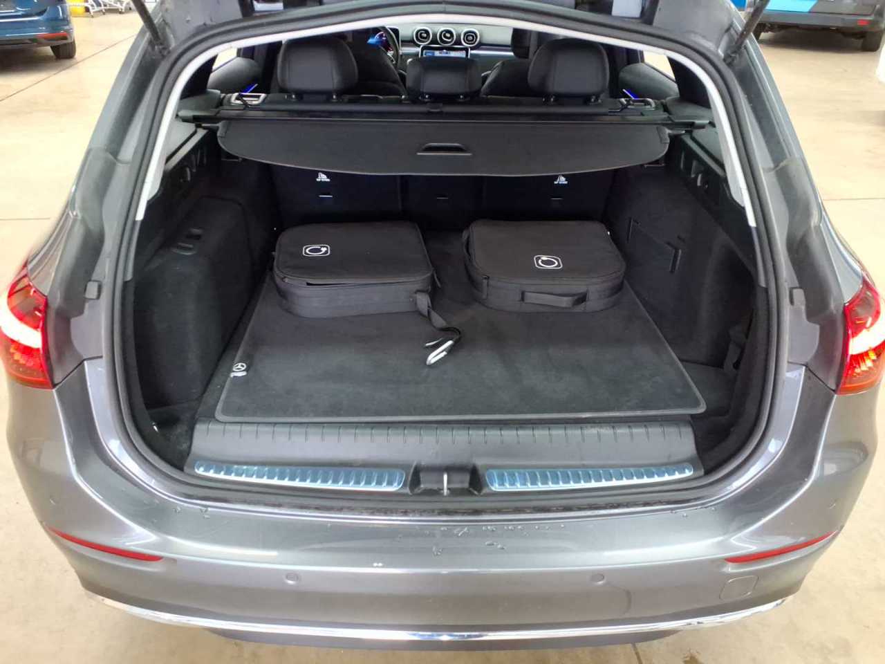 Mercedes-Benz C 300 e T 9G-TRONIC Avantgarde Advanced 15