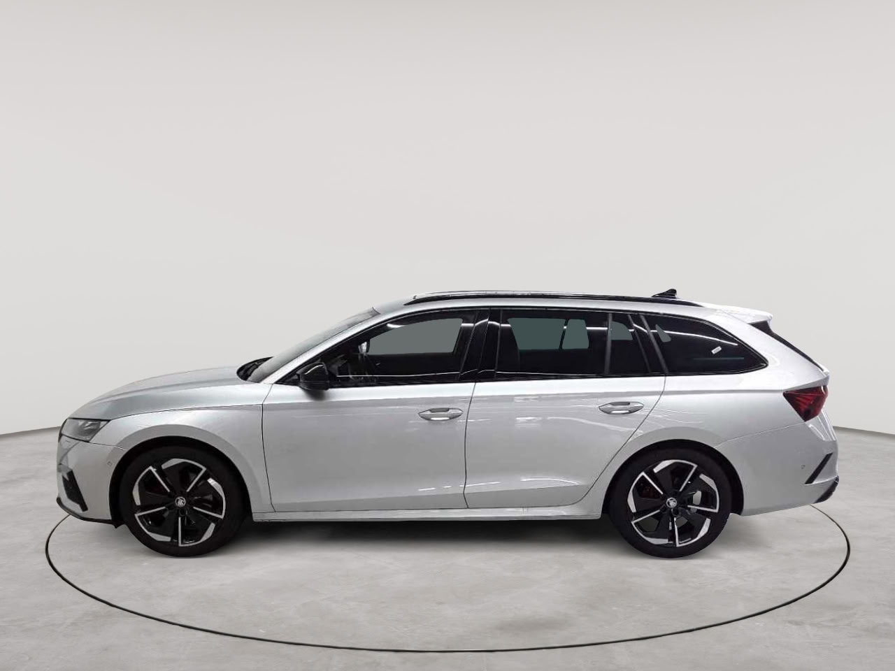 Skoda Octavia Combi 2.0 TDI DSG RS 6