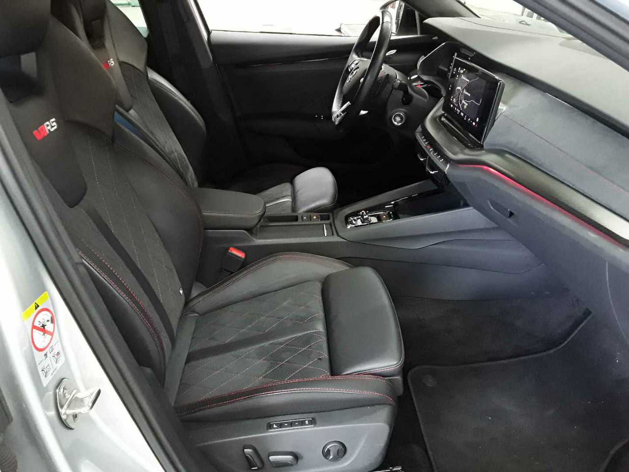 Skoda Octavia Combi 2.0 TDI DSG RS 8