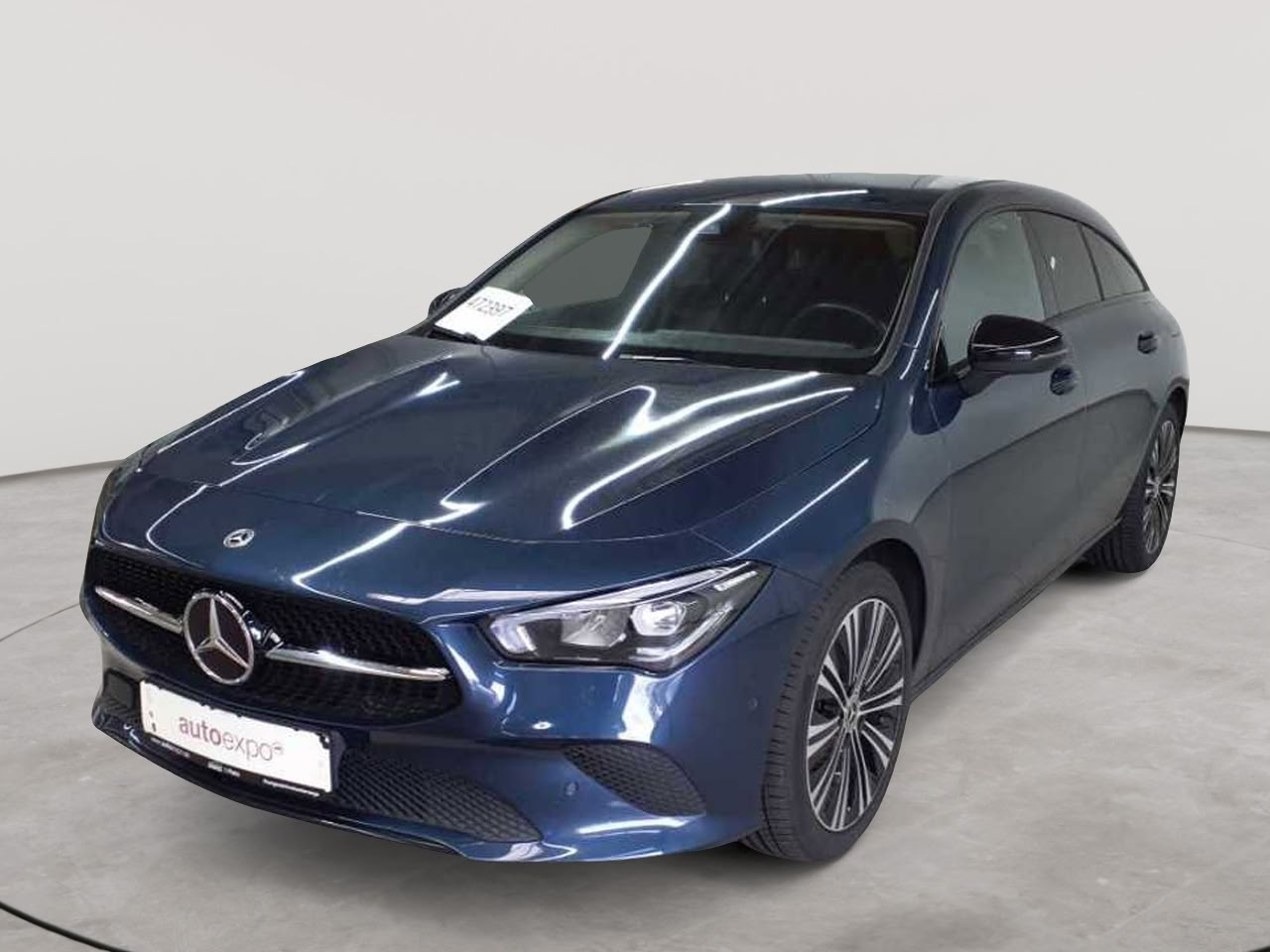 Mercedes-Benz CLA 200 Shooting Brake 7G-DCT Progressive 2