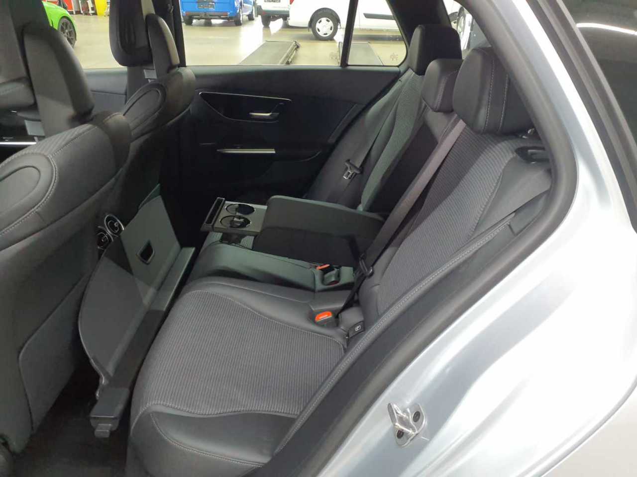 Mercedes-Benz C 200 d T 9G-TRONIC Edition Avantgarde 14
