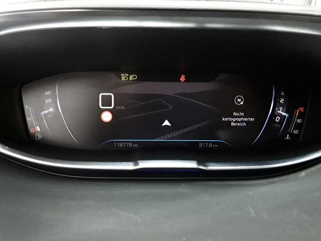 Peugeot 3008 PureTech 130 Stop & Start GPF Allure Pack 11