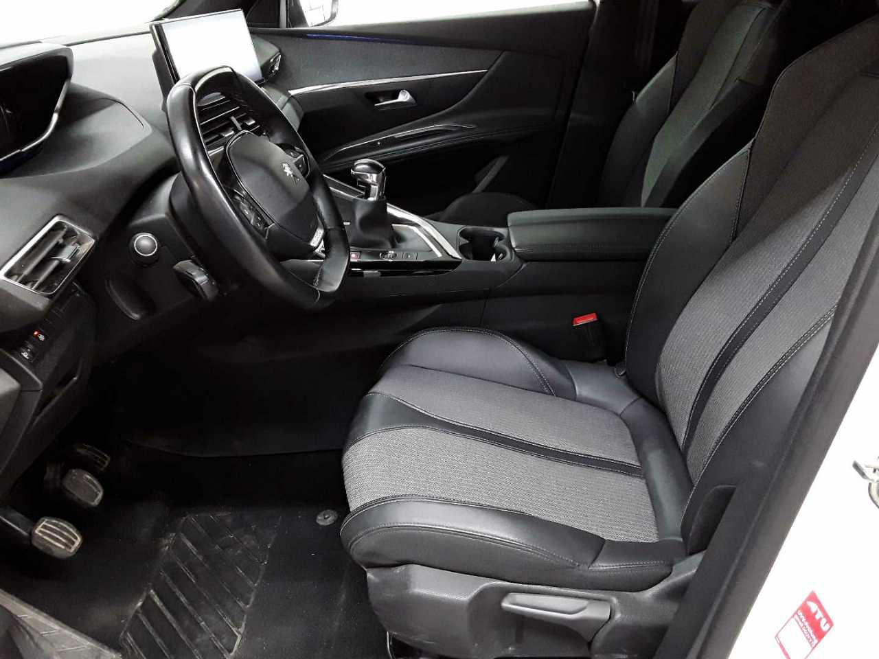 Peugeot 3008 PureTech 130 Stop & Start GPF Allure Pack 7
