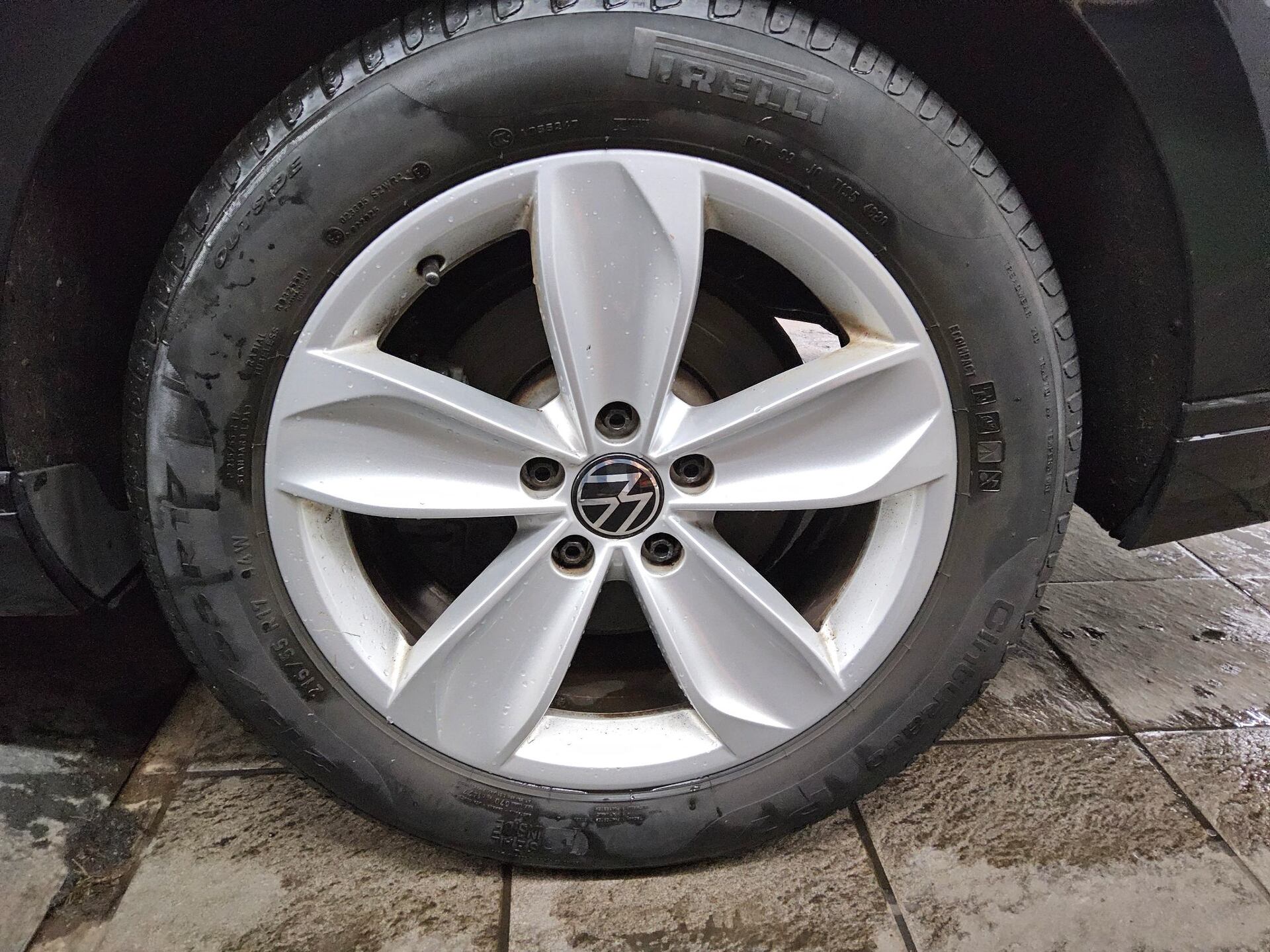 Volkswagen Passat Var. 2.0 TDI Business Navi LED RfK AHK 10