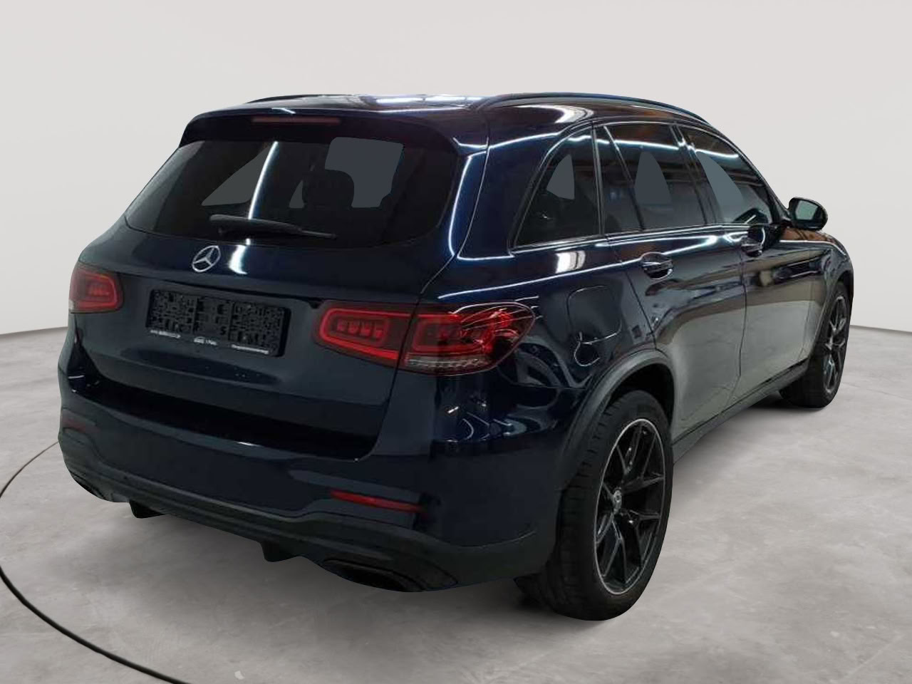 Mercedes-Benz GLC 220 d 4Matic 9G-TRONIC AMG Line Plus 4