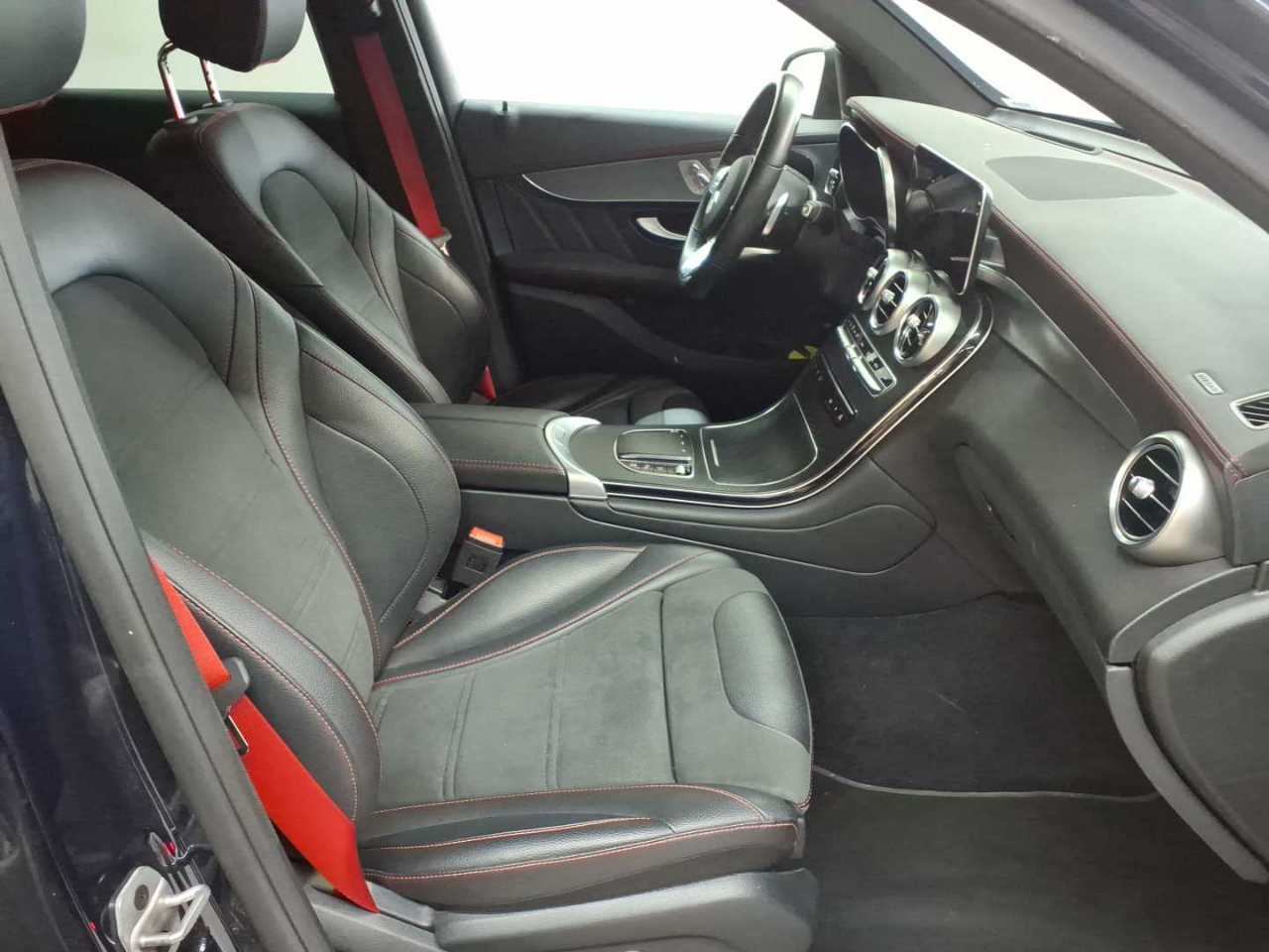 Mercedes-Benz GLC 220 d 4Matic 9G-TRONIC AMG Line Plus 7