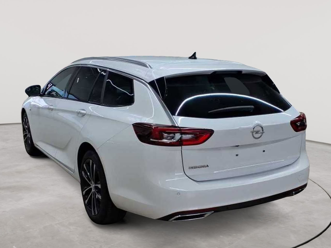 Opel Insignia Sports Tourer 2.0 Diesel Aut. Business 2