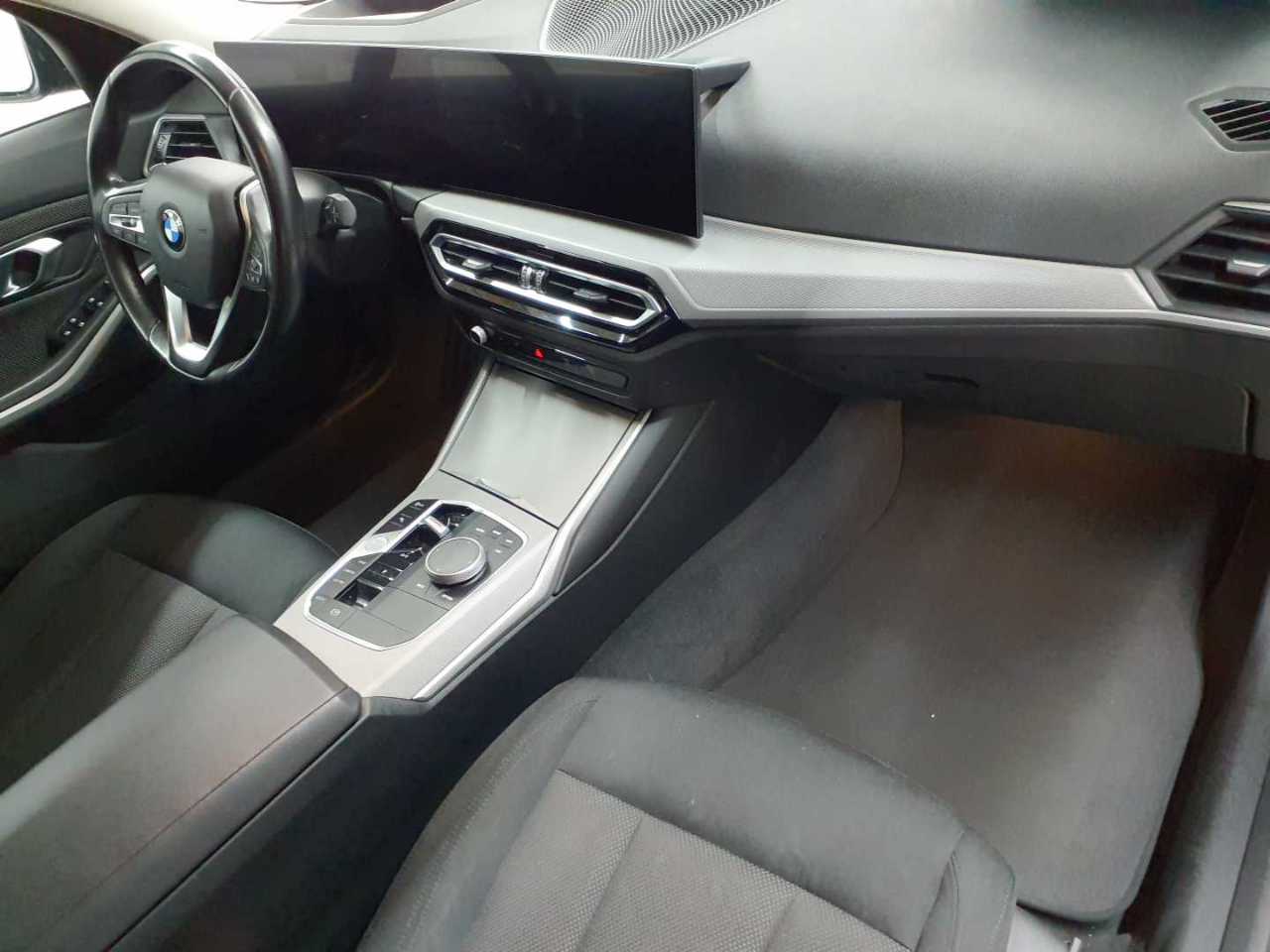 Bmw 318d Touring Aut. 9