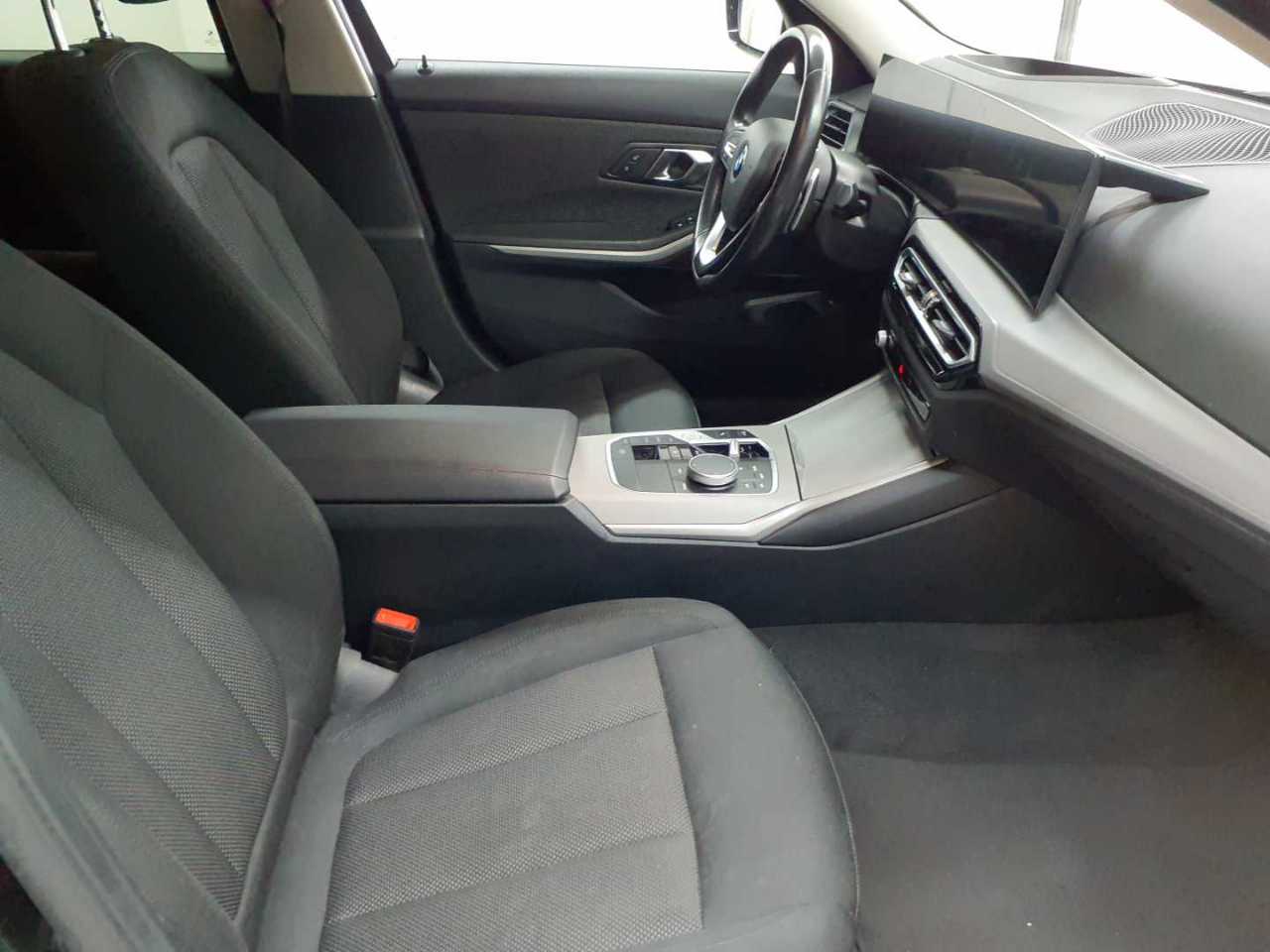 Bmw 318d Touring Aut. 8