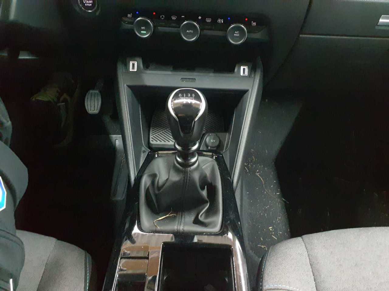 Citroen C4 PureTech 130 Stop&Start MAX 10