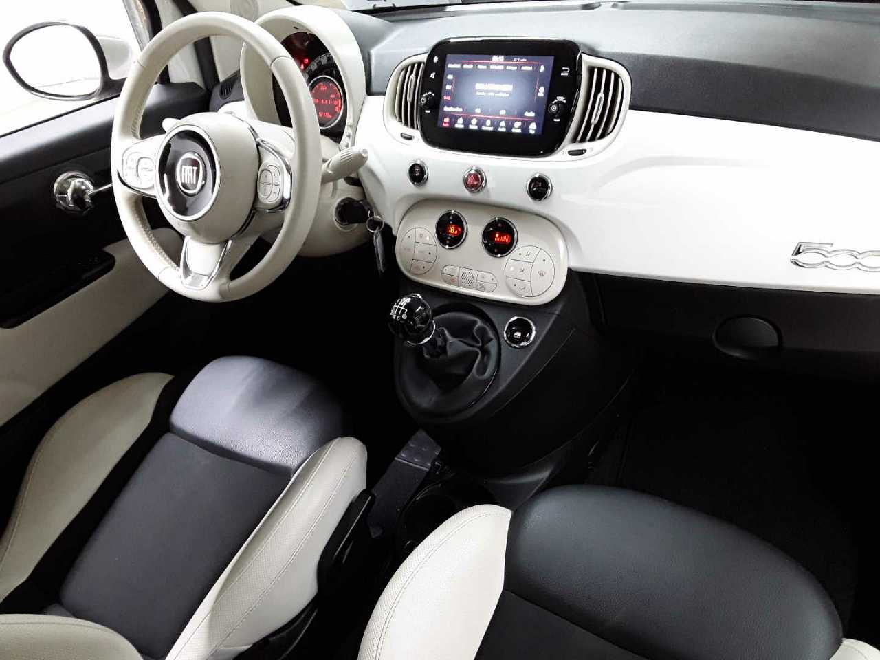 Fiat 500 C 1.0 GSE Hybrid Dolcevita 9