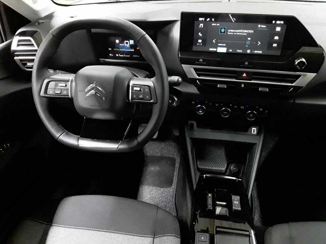 Citroen e-C4 136 FEEL 10