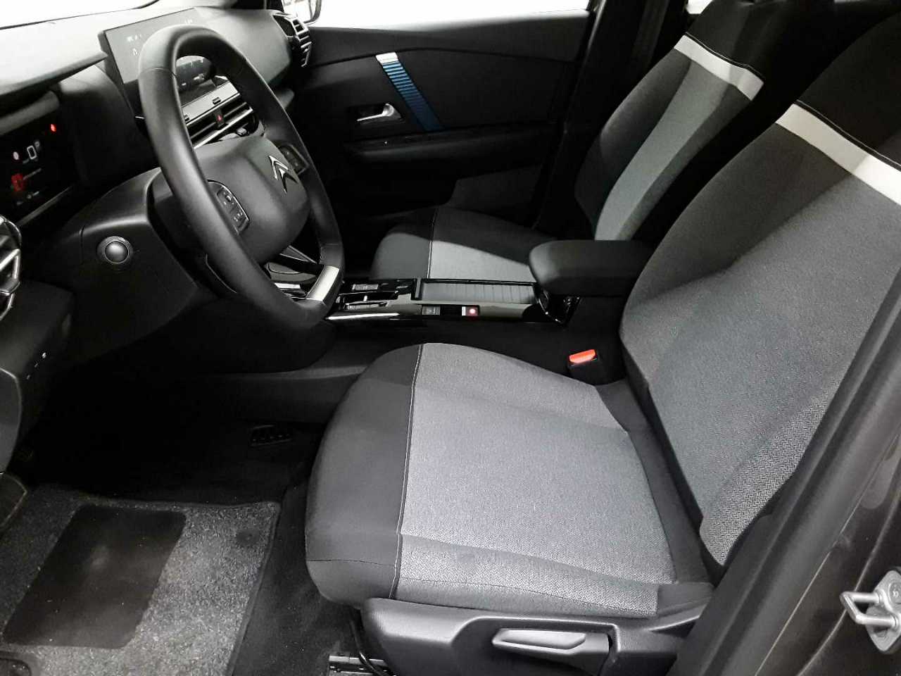 Citroen e-C4 136 FEEL 7