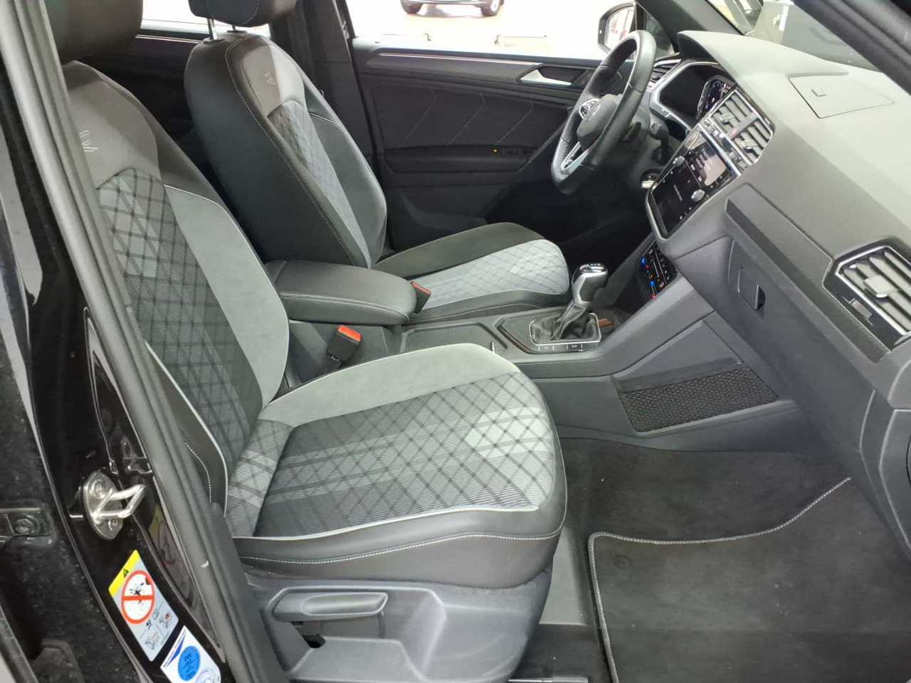 Vw Tiguan 2.0 TDI SCR DSG R-Line 8