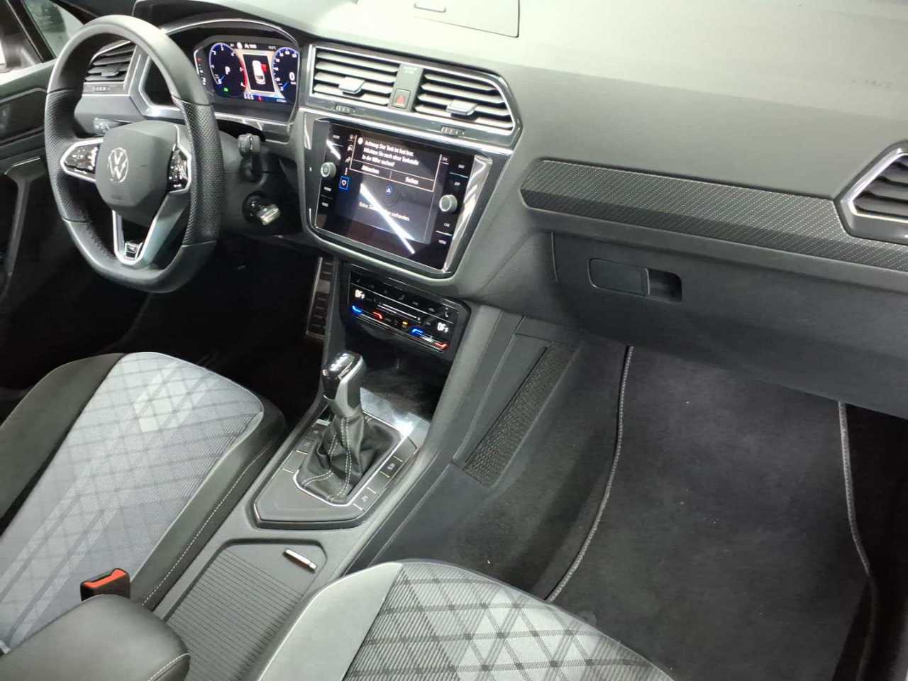Vw Tiguan 2.0 TDI SCR DSG R-Line 9
