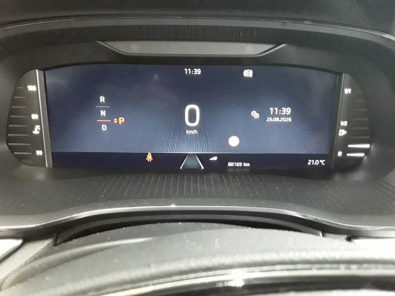 Skoda Octavia Combi 2.0 TDI DSG Style 11