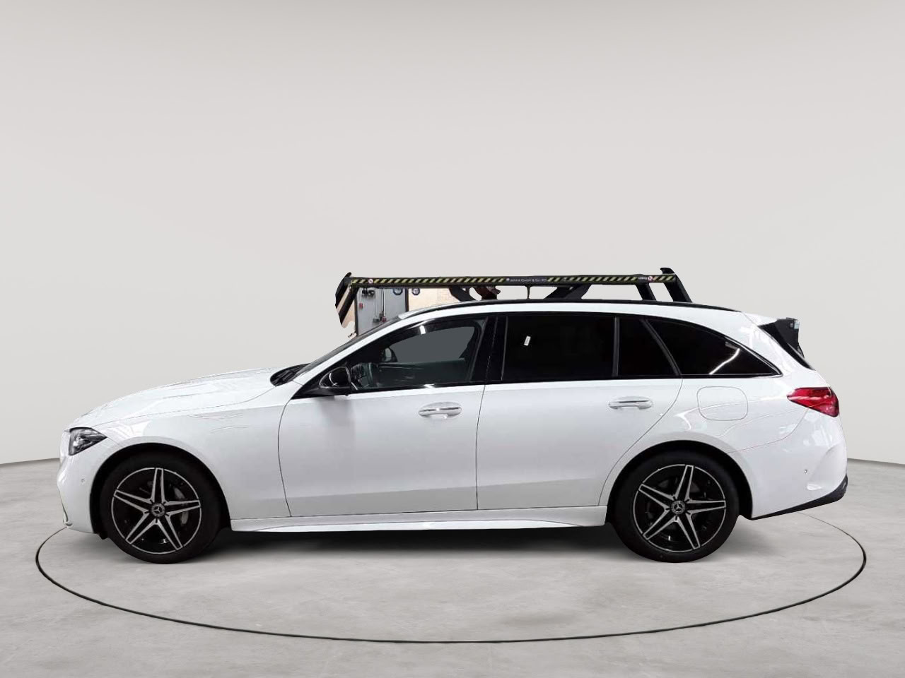 Mercedes-Benz C 300 e T 9G-TRONIC AMG Line 6