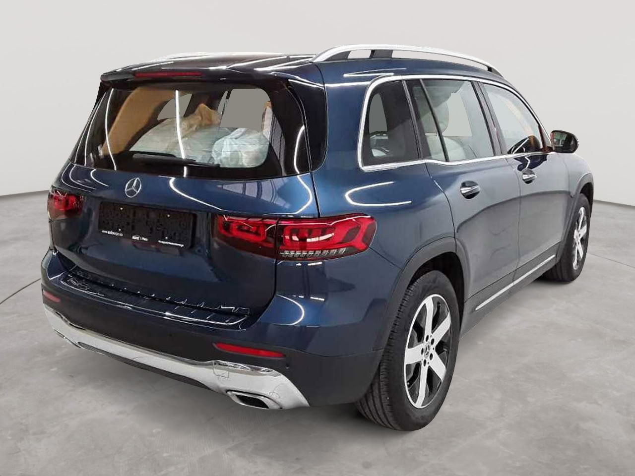 Mercedes-Benz GLB 200 d 8G-DCT Progressive 4