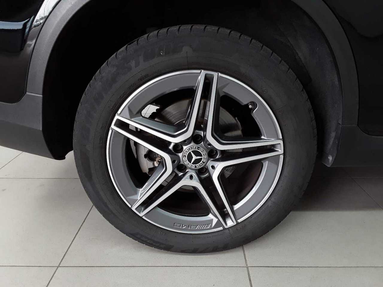 Mercedes-Benz GLC 300 de 4Matic 9G-TRONIC AMG Line 18