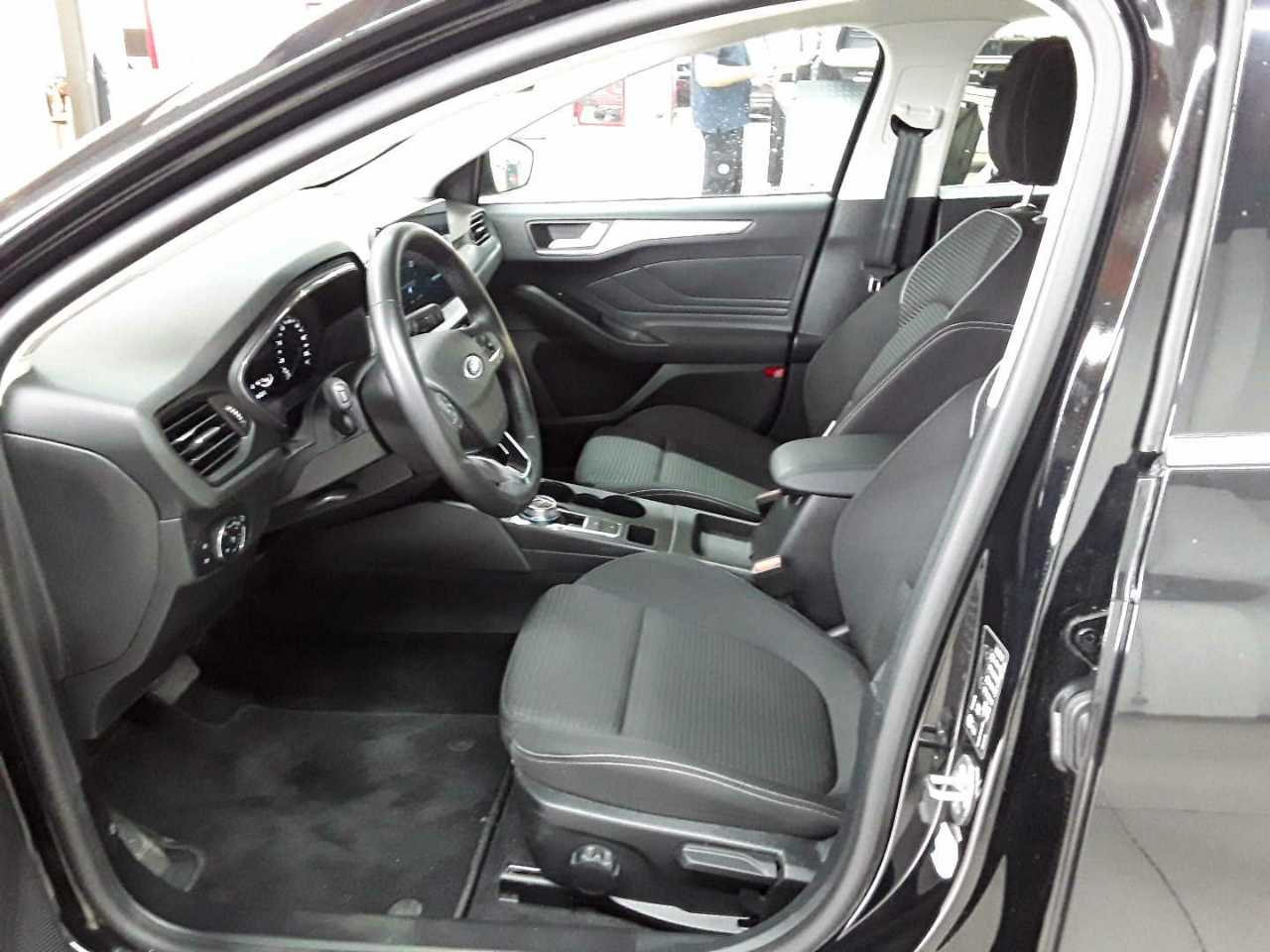 Ford Focus 1.5 EcoBlue Start-Stopp-System Aut. TITANIUM 7
