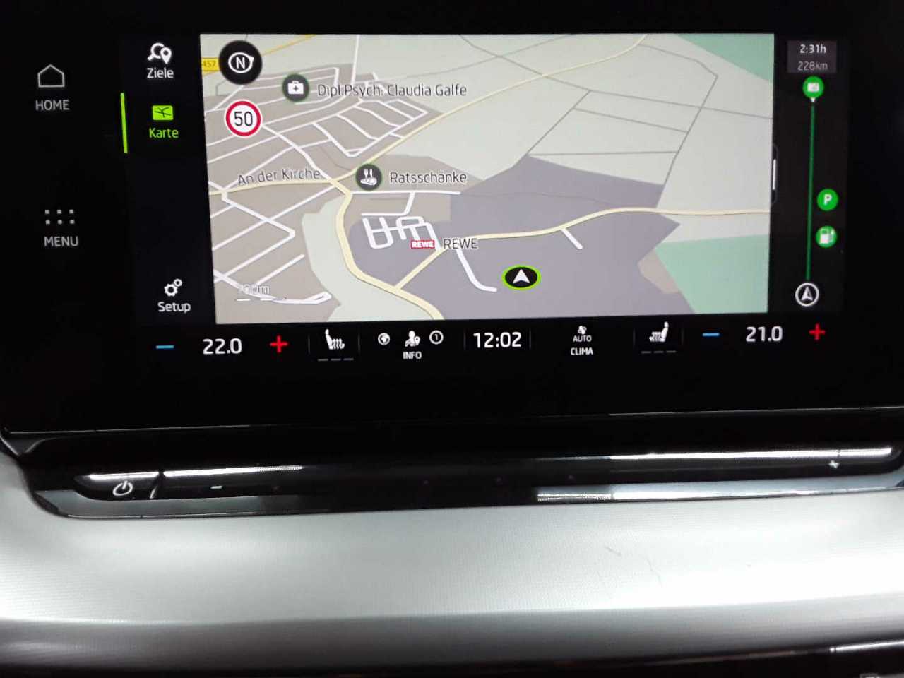 Skoda Octavia Combi 2.0 TDI DSG Style 12
