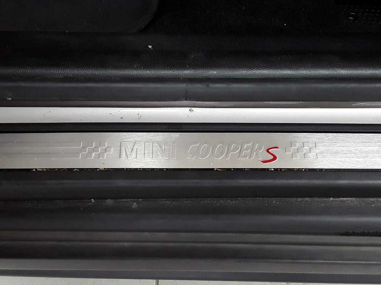 Mini Cooper SD Countryman All4 Aut. Classic Trim 19