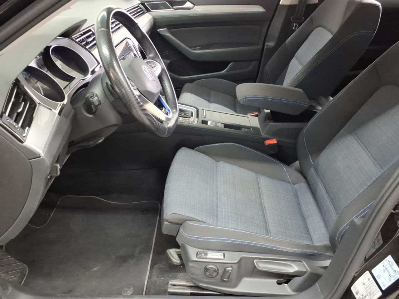 Volkswagen Passat Variant 1.4 TSI Plug-In-Hybrid DSG GTE 7