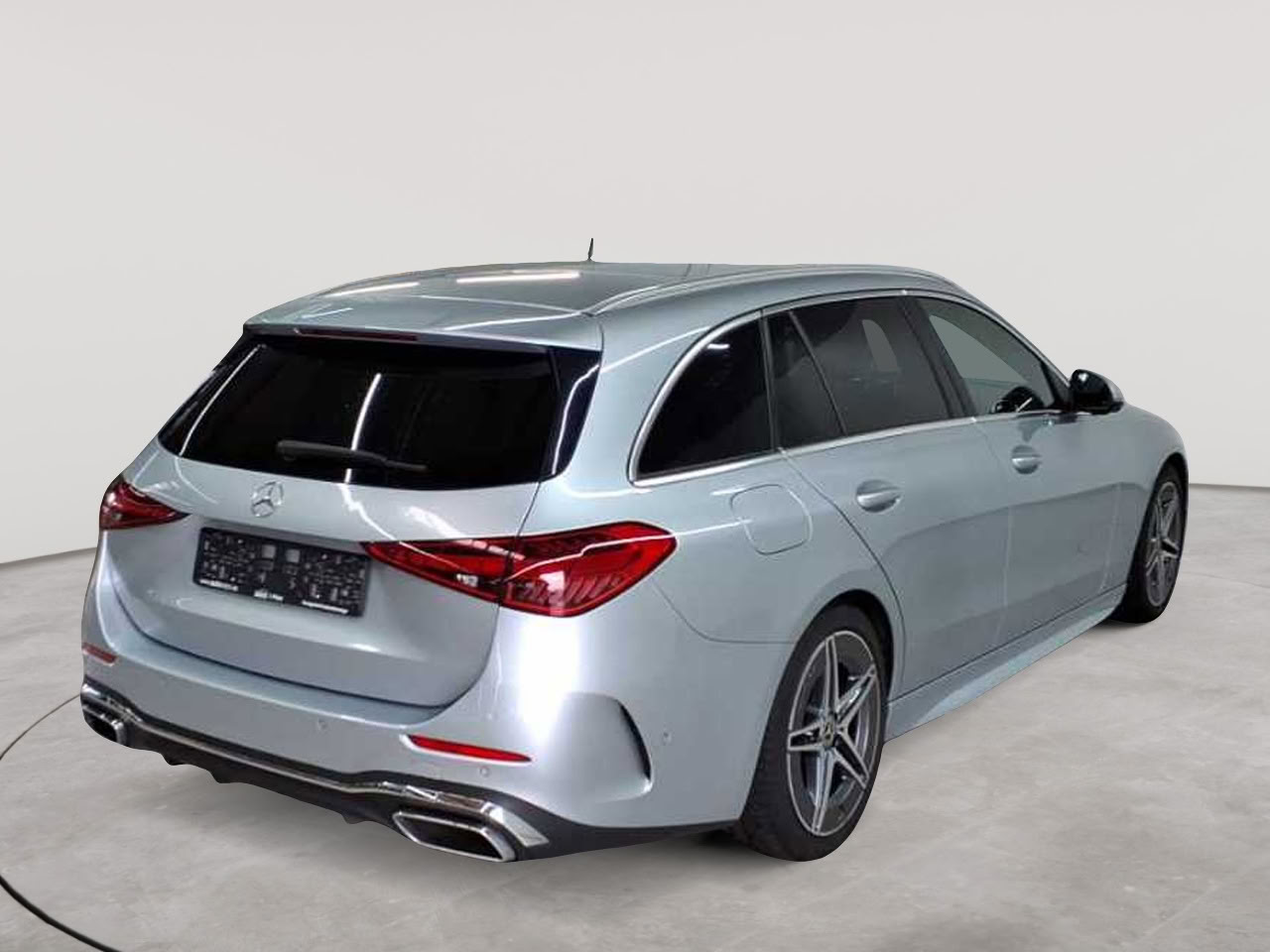 Mercedes-Benz C 220 d 4Matic T 9G-TRONIC AMG Line 4