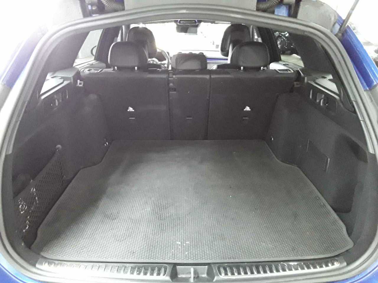 Mercedes-Benz C 220 d 4Matic T 9G-TRONIC AMG Line 15