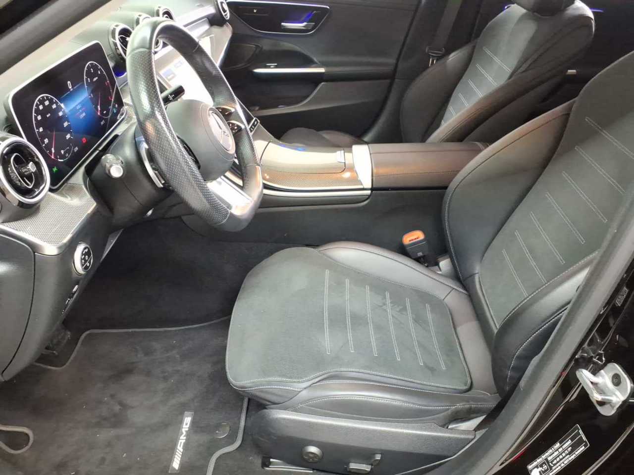 Mercedes-Benz C 300 d T 9G-TRONIC AMG Line 7