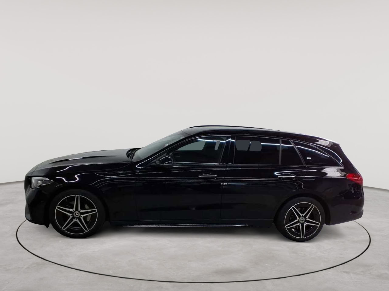 Mercedes-Benz C 300 d T 9G-TRONIC AMG Line 6