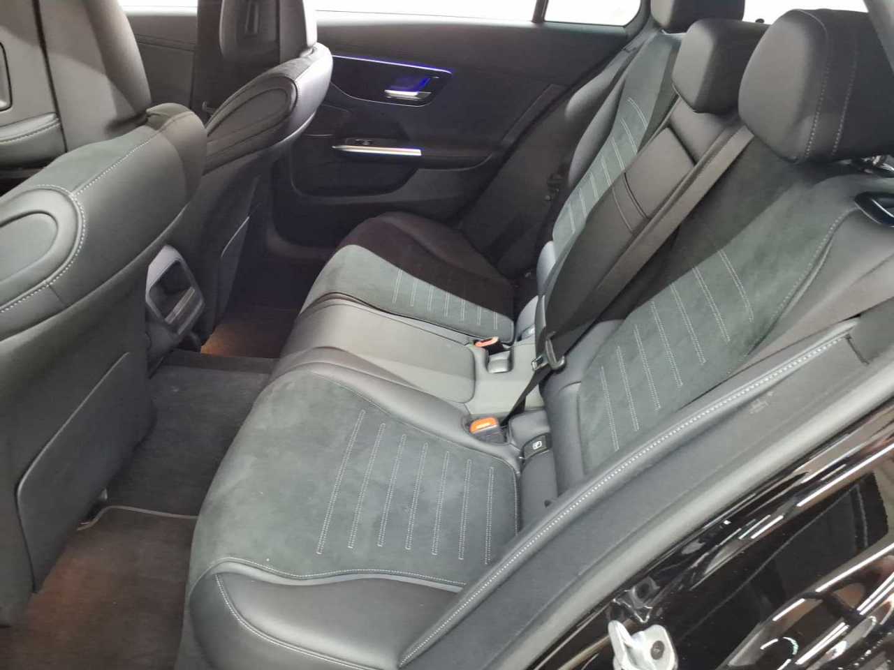 Mercedes-Benz C 300 d T 9G-TRONIC AMG Line 13
